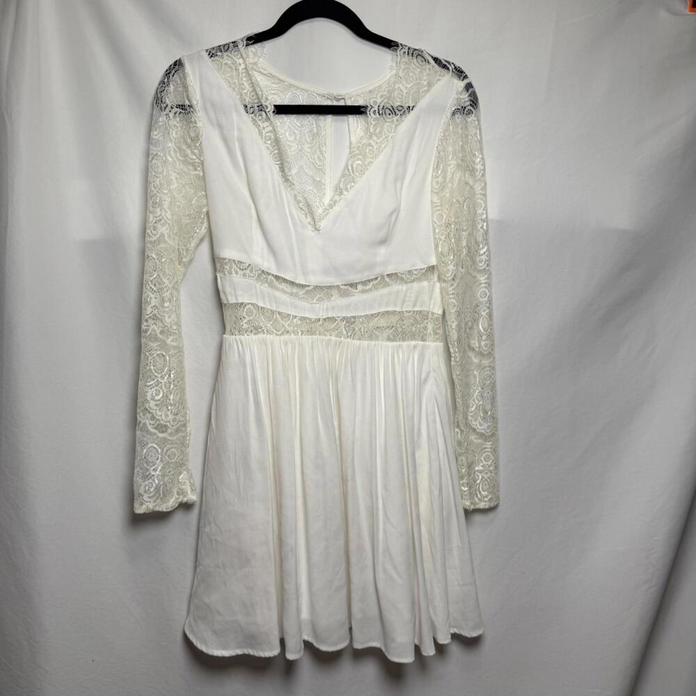 Keepsake The Label Fit & Flare Long Sleeve Lace Mini‎ Dress Size Medium